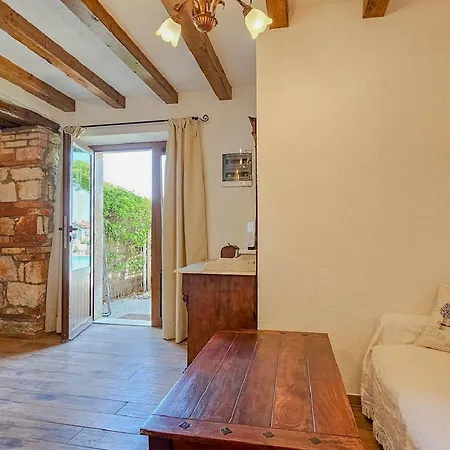 Daire Cozy Studio Im Steinhaus Mit Pool, Klima, Wifi *